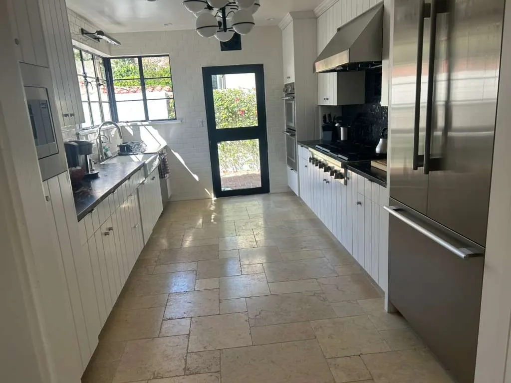 Weekly, biweekly or monthly cleaning visits in Palm Desert